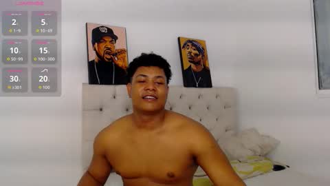 Snapshot of mr_jordan2310 chatting on October 22, 3:42 am mr_jordan2310 online show from October 22, 3:42 am