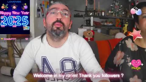 Snapshot of mrandmrsswetness84 chatting on January 8, 7:45 am MrAndMrsSwetness84 online show from January 8, 7:45 am