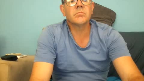 Mrcaruso online show from July 25, 8:34 am