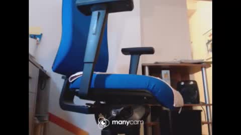 MrJohnsen1975 online show from February 10, 6:11 pm