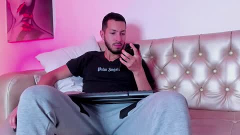 Andy online show from March 10, 7:02 am