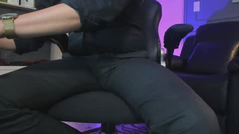 MrFrank. online show from December 20, 5:42 pm