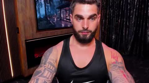 mrkarlhot99 online show from September 16, 8:23 pm