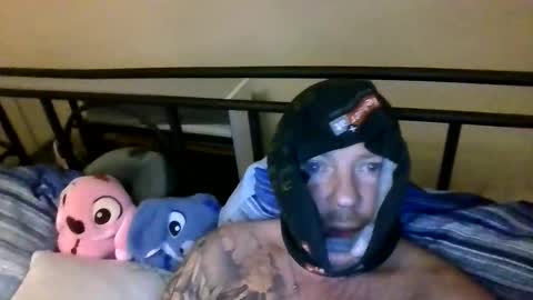 mrmax452242 online show from March 21, 2:06 am