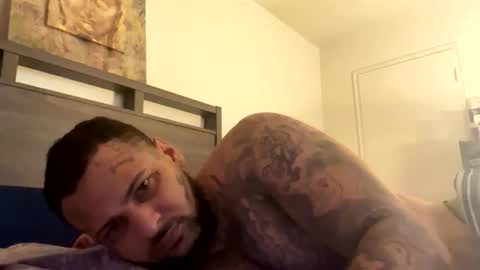 mrnineinch1995 online show from January 31, 9:12 pm