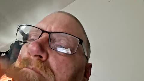 mrnmrsfucks4u online show from May 5, 10:48 pm