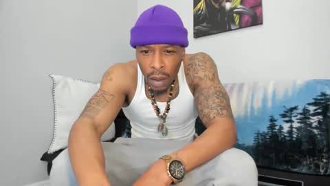 Snapshot of mromg007 chatting on March 12, 1:08 pm mromg007 online show from March 12, 1:08 pm