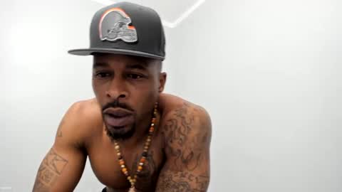 Snapshot of mromg007 chatting on December 29, 9:52 pm mromg007 online show from December 29, 9:52 pm