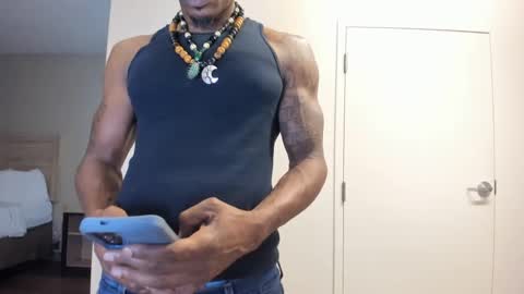 Snapshot of mromg007 chatting on October 8, 2:40 am mromg007 online show from October 8, 2:40 am