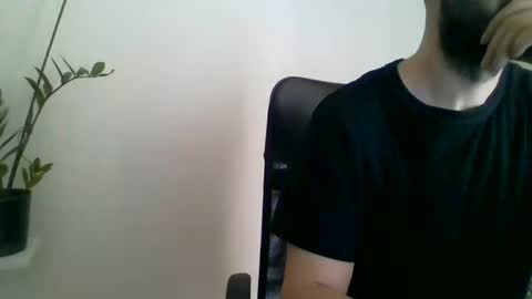 Snapshot of mrralph__90 chatting on March 10, 7:00 am Mrralph online show from March 10, 7:00 am
