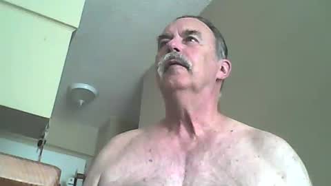 Longshot online show from April 29, 12:04 am
