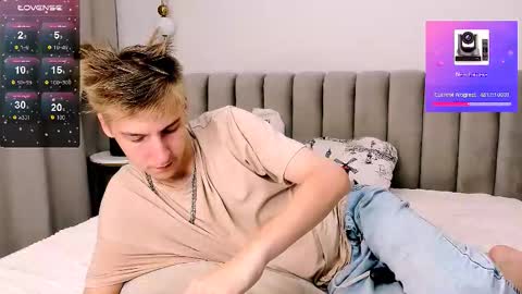 Adam online show from October 5, 9:55 pm