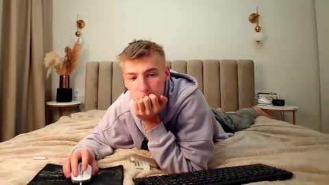 Adam online show from September 14, 7:43 am