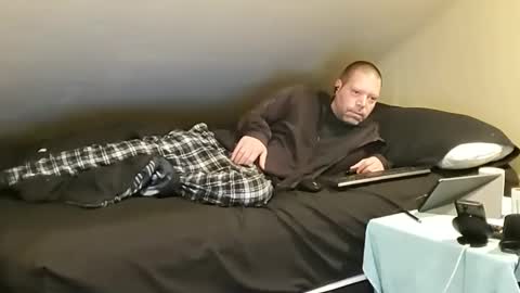 mrxhere online show from February 17, 4:50 pm