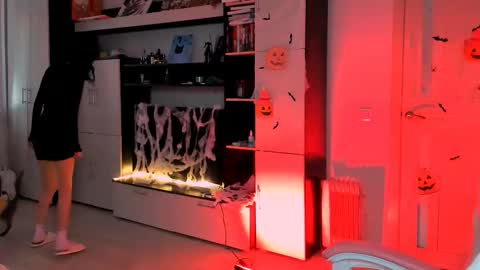 ms_emily_ online show from October 27, 5:29 am