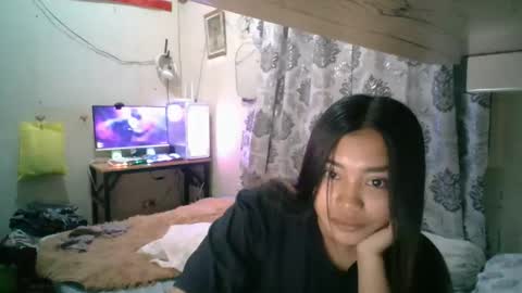 LEXIE online show from January 18, 2:26 pm