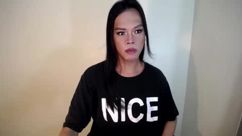 selena online show from February 5, 11:23 am