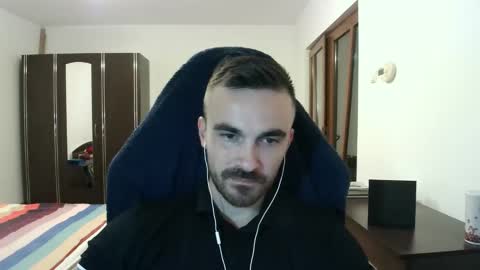 Victor online show from October 31, 4:40 pm