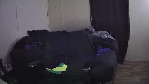 Muffdiver online show from February 6, 10:51 am