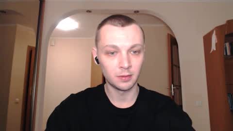 Erik online show from February 16, 11:05 pm