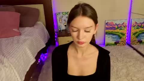 Lina online show from July 28, 4:39 pm