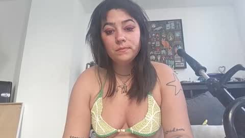 murrrma online show from December 16, 7:20 pm