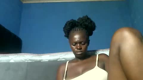 musasia1990 online show from March 28, 9:05 pm