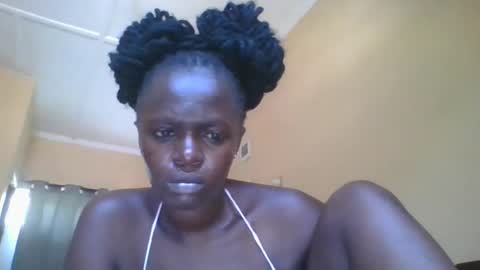 musasia1990 online show from April 15, 9:23 am