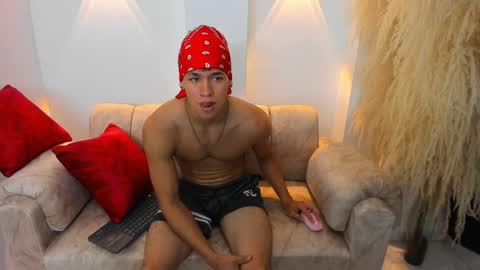 myke online show from December 19, 6:23 pm