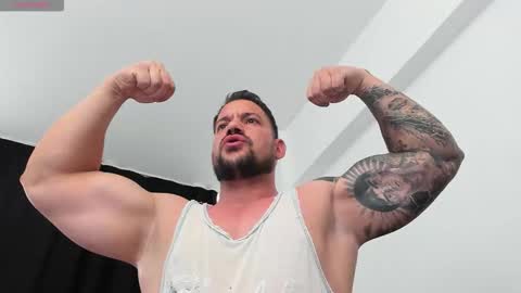 MuscleMonster31 online show from September 18, 1:48 pm