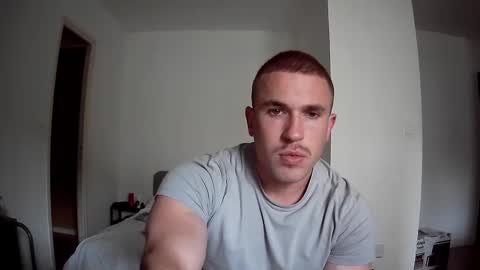 muscleshow00 online show from February 25, 11:54 am