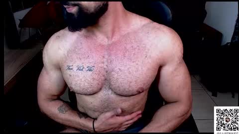 Snapshot of muscleweed420 chatting on September 27, 8:28 pm Ragnar online show from September 27, 8:28 pm