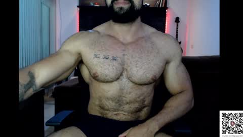 Snapshot of muscleweed420 chatting on February 7, 2:15 pm Ragnar online show from February 7, 2:15 pm