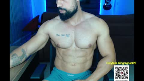 Snapshot of muscleweed420 chatting on December 26, 12:27 pm Ragnar online show from December 26, 12:27 pm