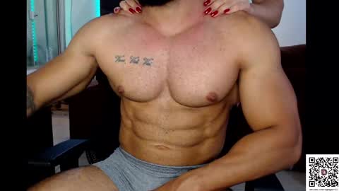 Snapshot of muscleweed420 chatting on February 21, 2:59 pm Ragnar online show from February 21, 2:59 pm