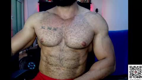 Snapshot of muscleweed420 chatting on February 9, 8:24 pm Ragnar online show from February 9, 8:24 pm