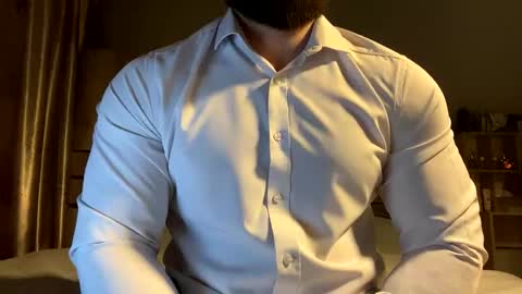 muscularjuggler online show from February 28, 4:11 pm