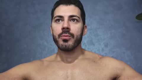 muscularmaster onlyfans online show from January 12, 11:12 pm