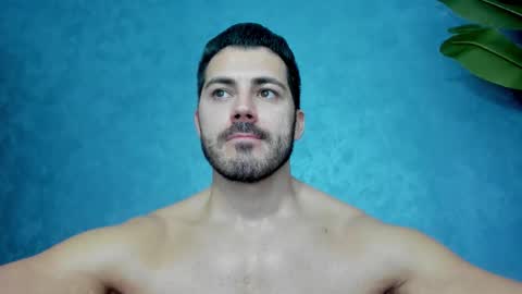 muscularmaster onlyfans online show from December 16, 11:44 pm