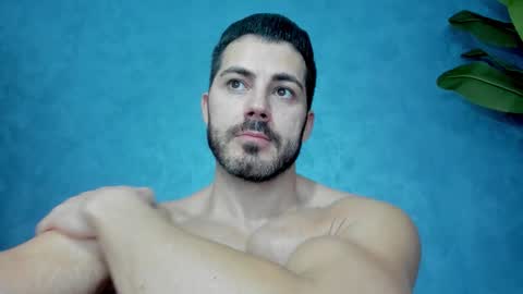 muscularmaster onlyfans online show from January 10, 11:10 pm