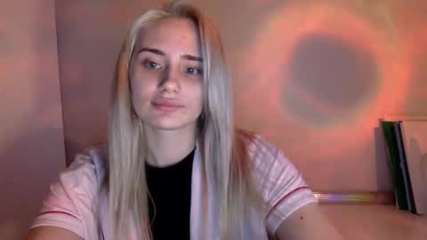 musescorner online show from April 12, 8:02 pm