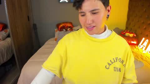 VALENTINA Luna  online show from July 2, 3:23 am