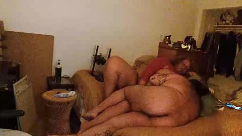 muttcunt online show from December 22, 10:22 am