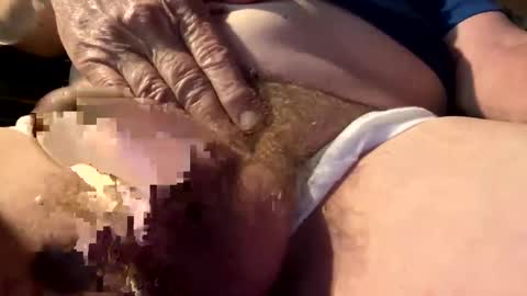 bighead mature oldcock love hairy pussy C2C married..hairy women more than welcome. Tips not required but appreciated online show from December 4, 3:11 pm