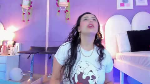 my_aleja_ online show from October 6, 12:34 pm