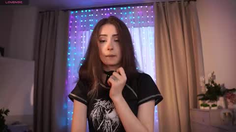 Molly online show from December 18, 12:11 pm