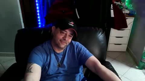 myangelyourdemon83 online show from April 28, 12:19 am