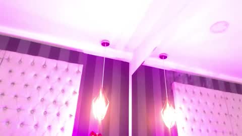    Mya   online show from March 26, 8:25 pm