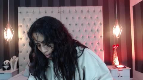    Mya   online show from February 16, 6:50 pm