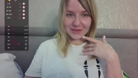 mybadcat87 online show from May 27, 5:37 am